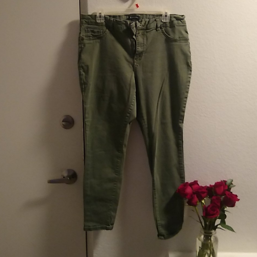 Olive green d. Jeans